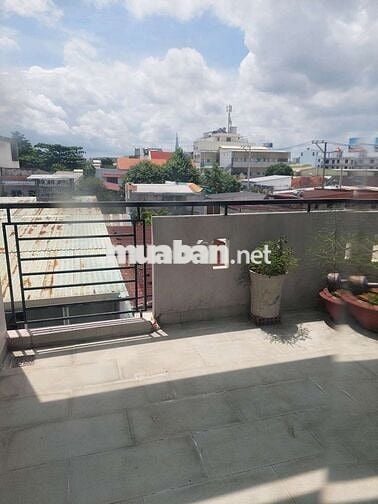 CHO THUÊ NHÀ FULL NỘI THẤT HẺM XE HƠI, SÁT VẠN PHÚC CITY QUỐC LỘ 13