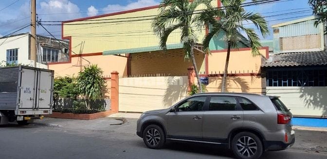 Cho thuê kho xưởng 2.000m² KCN Đức Hòa, PCCC tự động, giá: 175tr/tháng