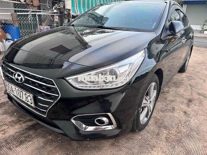 Hyundai Accent 2019 1.4  At bản fun  cừa xổ trời