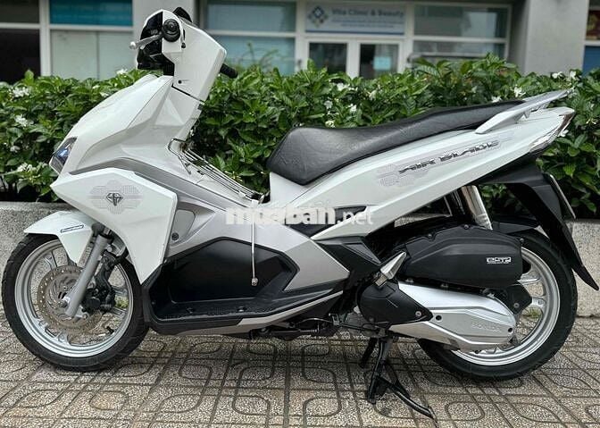 AIRBLADE 125 TRẮNG ĐẸP KEN NGUYÊN ZIN CHÍNH CHỦ