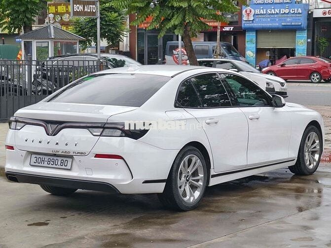 VinFast Lux A2.0 2019 2.0 AT - km màu trắng