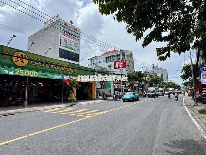 Toà Nhà Đặng Văn Bi MT8m|hầm trệt lững 4 lầu, thang máy| DTSD 1.250m²