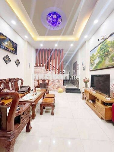 Nhà Gò Vấp 68M2 3 Tầng gần ST Emart Phan Văn Trị