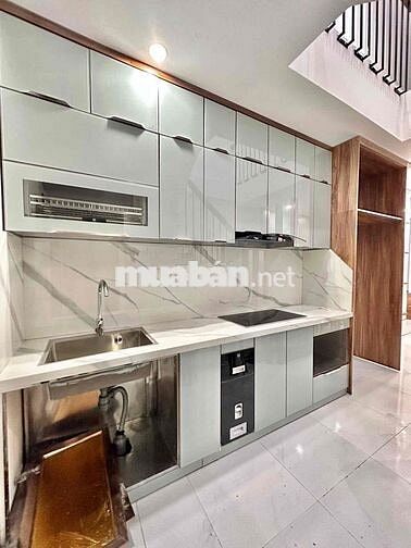 Có 102! Trường Chinh, ngõ thông, thoáng, nhà đẹp, ở ngay. 44m. 8,5 tỷ