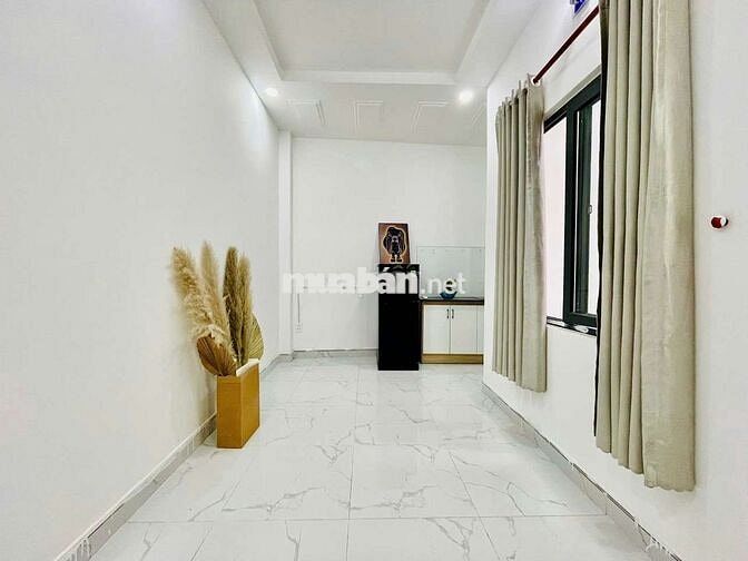 Trống lại căn hộ 2PN Ban công Full nội thất _ Quốc lộ 1A, Khu Vĩnh Lộc