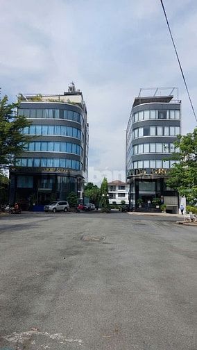 Bán đất khu Thế Kỷ 21.Quận 2.Sát Sông Giồng.DT 5x22m(110m2)giá 195tr/m