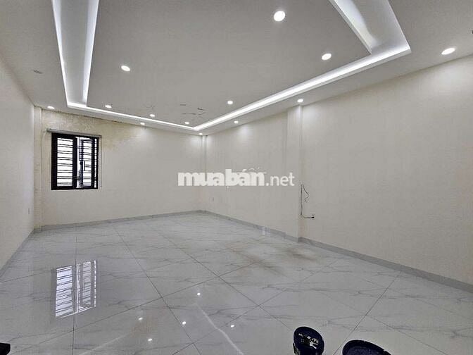 Cho thuê nhà 3 tầng mặt tiền Chi Lăng gần Chợ Cồn