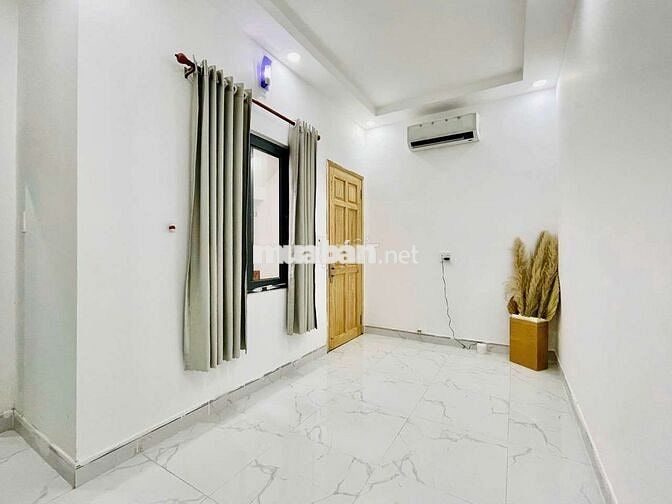Trống lại căn hộ 2PN Ban công Full nội thất _ Quốc lộ 1A, Khu Vĩnh Lộc