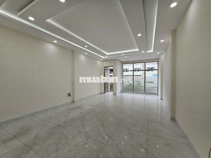 Cho thuê nhà 3 tầng mặt tiền Chi Lăng gần Chợ Cồn
