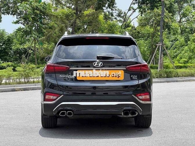 Hyundai Santa Fe 2019 2.2L AT 4WD - 90000 km