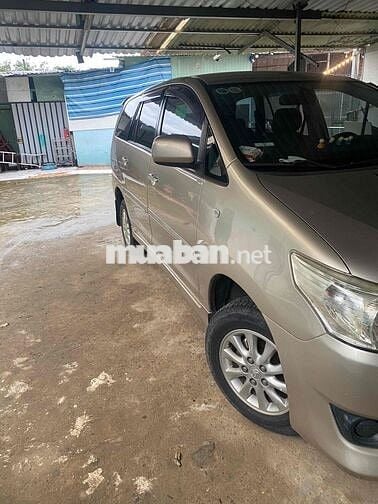 Toyota Innova 2013  E- 70000 km cọp