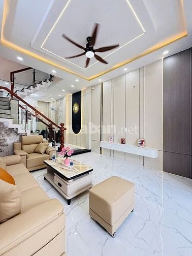 Bán nhà phạm văn chiêu, Gò Vấp. 7 tỷ 600tr. 1trệt, 3lầu, 4PN 