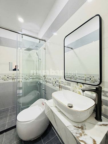 Bán nhà phạm văn chiêu, Gò Vấp. 7 tỷ 600tr. 1trệt, 3lầu, 4PN 