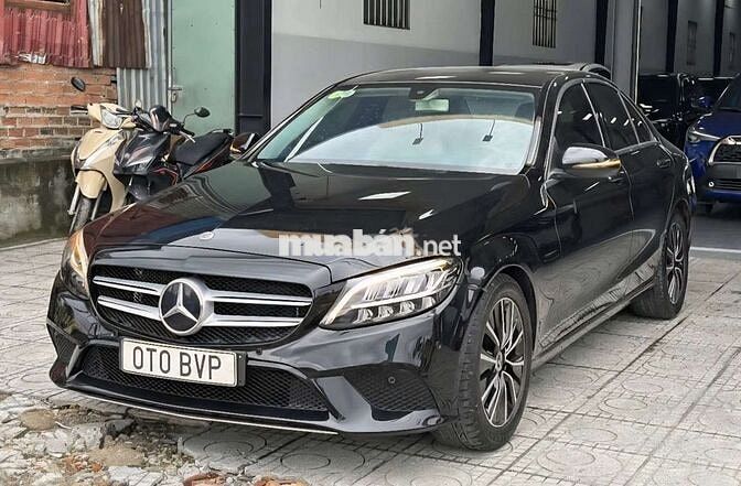 2018 C200 - 44000 km