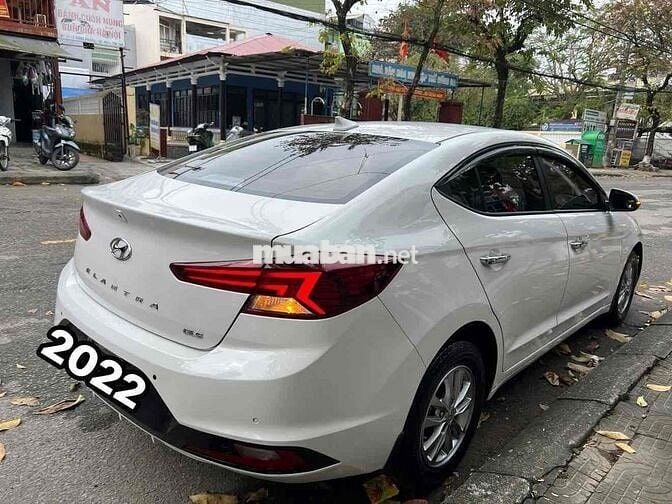 Hyundai Elantra 2022 1.6 MT xe gia đình đi kỹ ạ