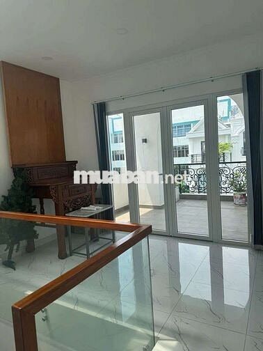 Cho thuê nguyên căn nhà mới, sạch đẹp, 4pn3wc, Phan Văn Trị p5 Gò vấp