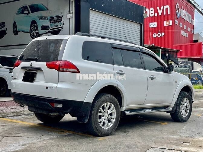 Pajero Sport Dầu 2.5 MT 4x2 2017-87000km