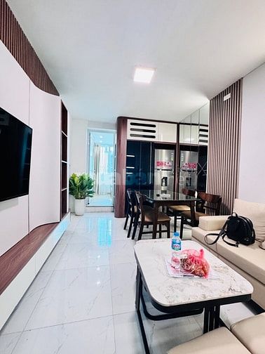 TRUNG TÂM CẦU GIẤY: CHỈ 3,6 TỶ, CĂN HỘ 60M2, 2 PHÒNG NGỦ FULL NỘI THẤT
