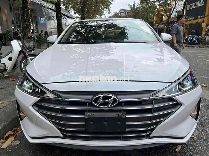 Hyundai Elantra 2022 1.6 MT xe gia đình đi kỹ ạ
