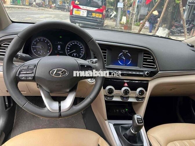 Hyundai Elantra 2022 1.6 MT xe gia đình đi kỹ ạ