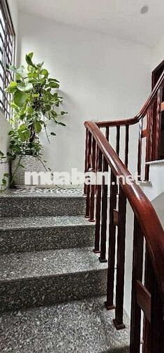 Bán nhà Thạch Bàn- gần ngay Aeon Long Biên, 42m, 6 tầng, nhỉnh 8 tỷ