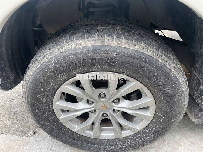Pajero Sport Dầu 2.5 MT 4x2 2017-87000km