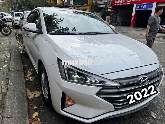 Hyundai Elantra 2022 1.6 MT xe gia đình đi kỹ ạ