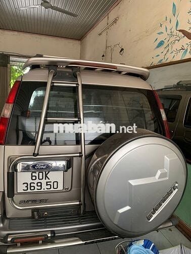 Ford Everest 2008 2.5L 4x2 MT - 224000 km