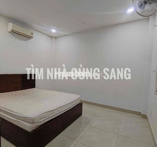 CHO THUÊ NHÀ FULL NỘI THẤT NGAY VẠN PHÚC CITY P. HBP GIÁ CHỈ 12 TRIỆU
