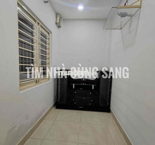 CHO THUÊ NHÀ FULL NỘI THẤT NGAY VẠN PHÚC CITY P. HBP GIÁ CHỈ 12 TRIỆU