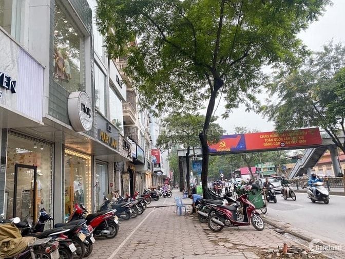 Đất LÔ GÓC Ngay Ngã Tư CHÙA BỘC - THÁI HÀ 30m 27 Tỷ