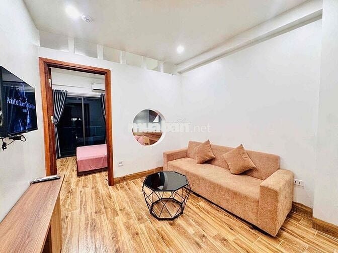 SIÊU PHẨM 1N1K-CÁCH HỒ TÂY VÀI BƯỚC CHÂN