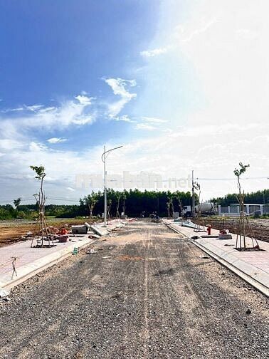 BÁN 36 NỀN VIEW SÔNG SỔ RIÊNG FULL THỔ CƯ NẰM CUỐI ĐƯỜNG ĐỒNG KHỞI