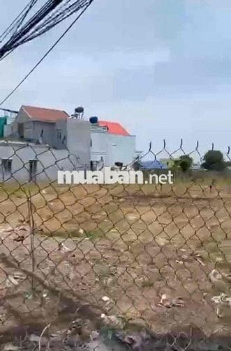 CHÍNH CHỦ CẦN BÁN GẤP ĐẤT MẶT TIỀN LONG AN