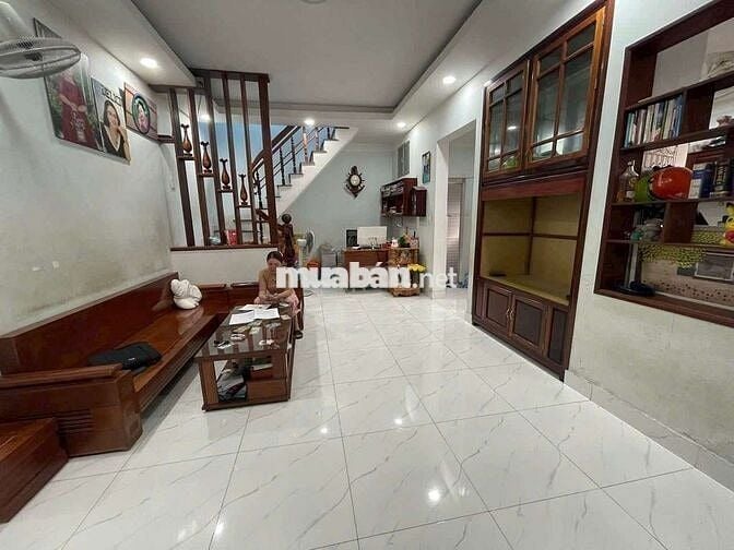 Nhà Đẹp Giá Tốt 2 Tầng 56m2 ,2PN Giá 3,9 tỷ. Hiệp Bình Phước,Thủ Đức.