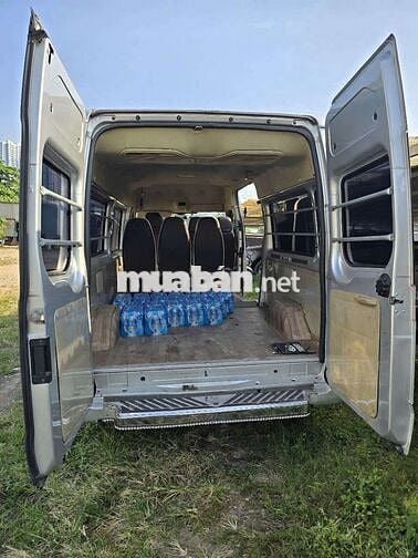 Ford transit 2016 Luxury tai van 6 chỗ
