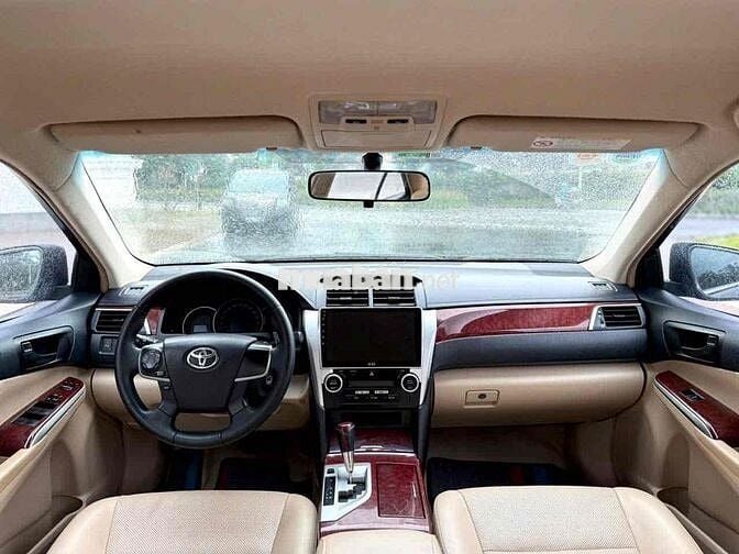 Toyota Camry 2013 2.0E - 60000 km