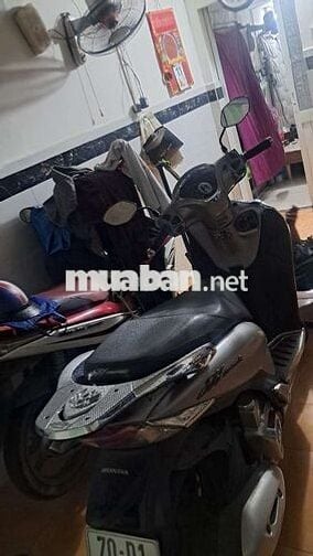 Đổi xe điện nên cần bán SH Mode 2018 bản cao cấp