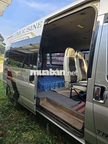 Ford transit 2016 Luxury tai van 6 chỗ