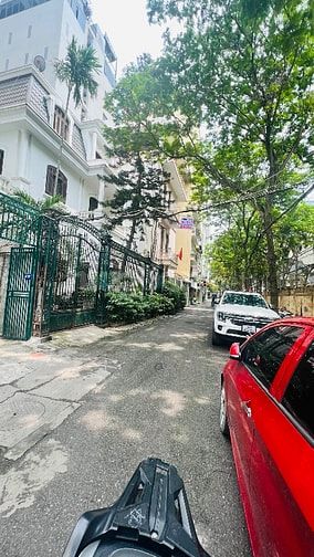 Cầu Giấy 2 Thoáng - 8M Mặt Tiền Vuông Vức - Kinh Doanh - Đầu Tư