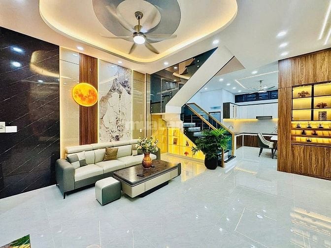 Tài chính dưới 3 tỷ, Nhà sát Mặt tiền Trần Bá Giao, Gò Vấp, SHR, 75m2