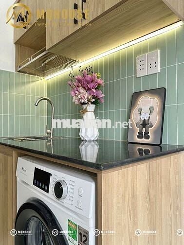 Siêu phẩm căn hộ full nội thất 2PN ban công thoáng mát CMT8 Quận 10