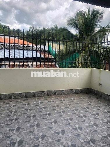 NHÀ LẦU THUỘC PHƯỜNG 3 trung tâm di chuyển gần