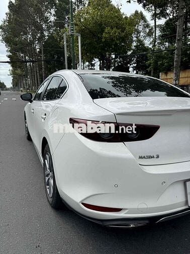 Mazda 3 Luxury Đẹp - Chuẩn - Full lịch sử