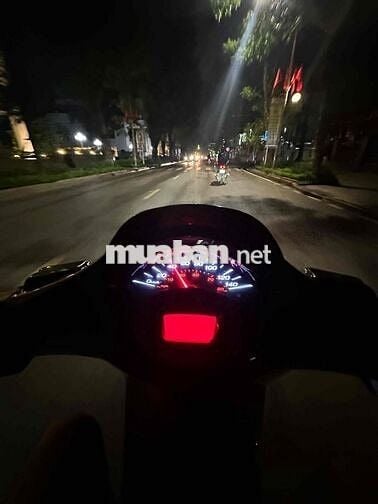 Em cần tiền bán vespa sprint125 -abs-iget 2020