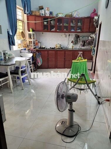 Cho thuê căn hộ chung cư Vĩnh Lộc