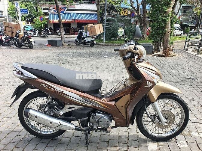 xe Futrer chính chủ đk 2015
