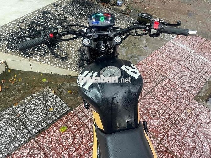 Benelli TNT150 2017 biển số thành phố