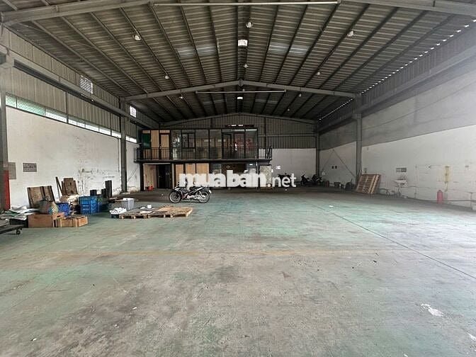 CHO THUÊ KHO MT GẦN MÊ LINH , 300 M2 , CHỨA HÀNG