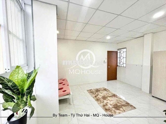 PHÒNG TRỌ CAO CẤP - THANG MÁY - TỰ DO GIỜ GIẤC KẾ ĐH VĂN LANG